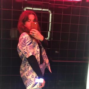 Meet your Posher, Bindi